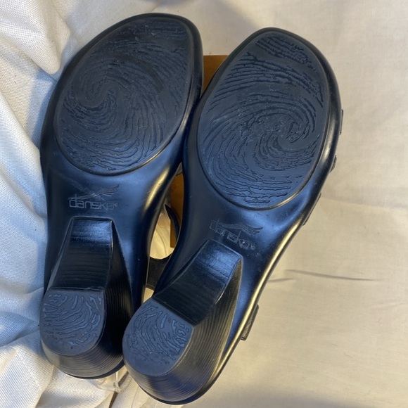 DANSKO leather strap platform sandals (3) - Picture 9 of 16